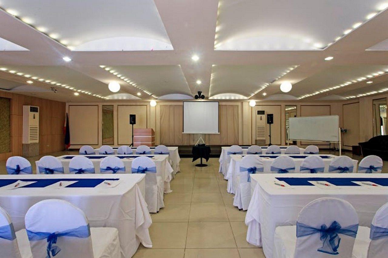 The Orchard Cebu Hotel & Suites Powered By Cocotel Mandaue Exterior foto