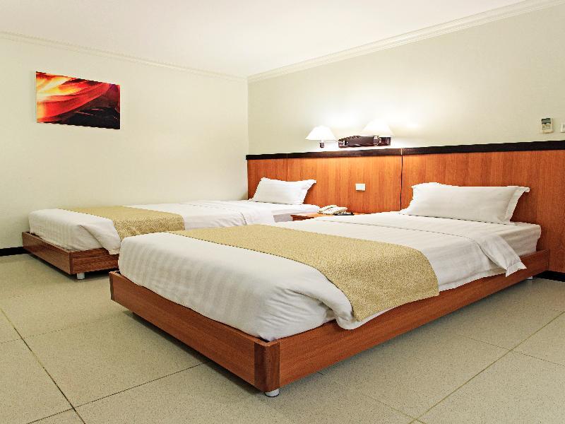 The Orchard Cebu Hotel & Suites Powered By Cocotel Mandaue Exterior foto